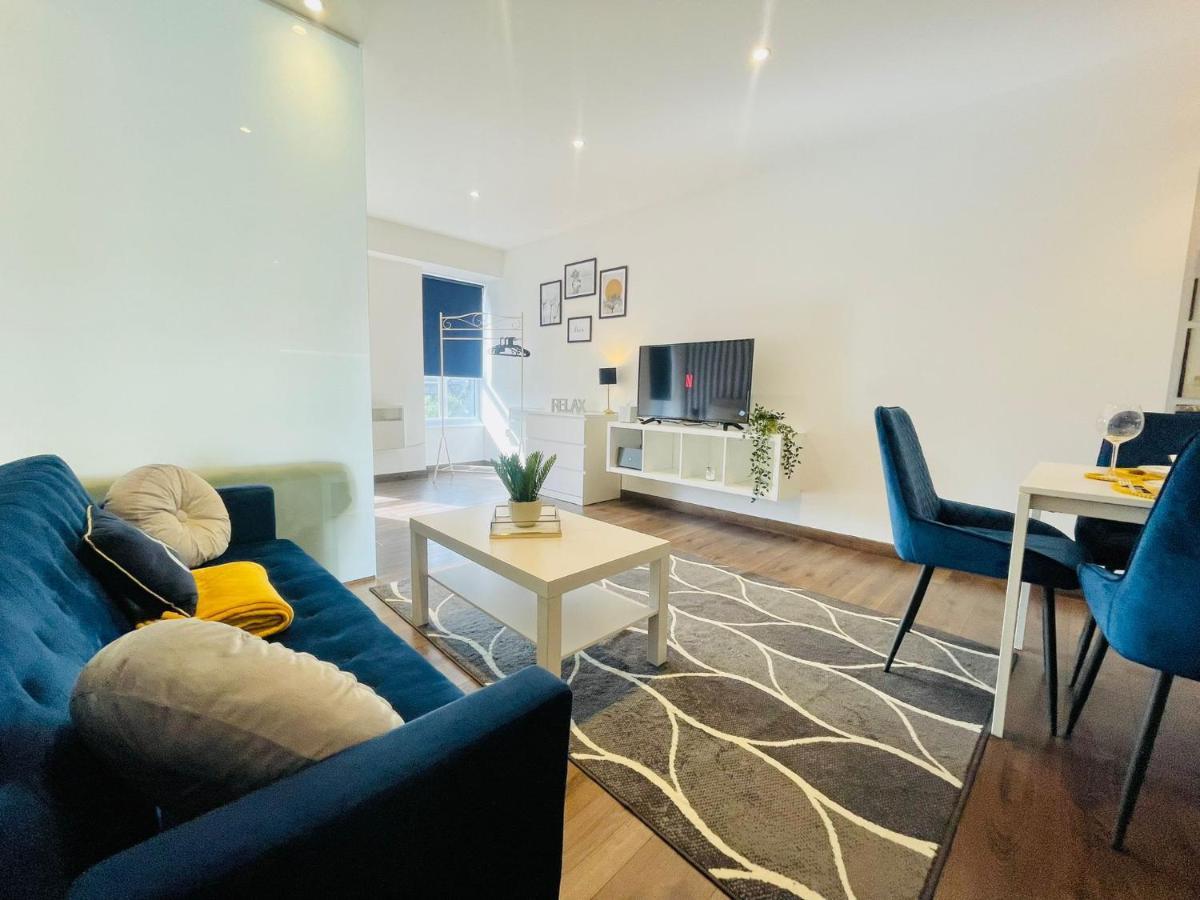 Park Street Apartment Luton By Hostaguest Exterior foto